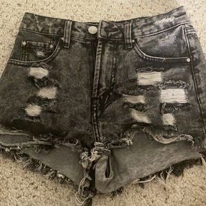 Cute Grey-washed Jean Shorts